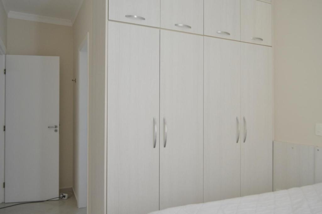 Aluga-Se Apto 2 Quartos, Sendo 1 Suite, 3 Ar Cond. Mobilia Completa - Praia Grande Ubatuba/Sp Екстериор снимка