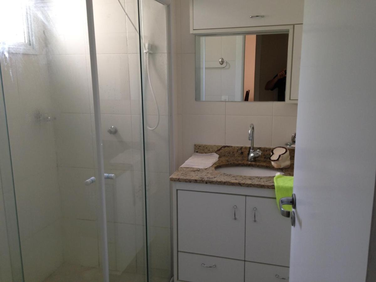 Aluga-Se Apto 2 Quartos, Sendo 1 Suite, 3 Ar Cond. Mobilia Completa - Praia Grande Ubatuba/Sp Екстериор снимка
